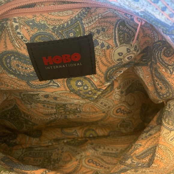 HOBO CLUTCH - Picture 5 of 15